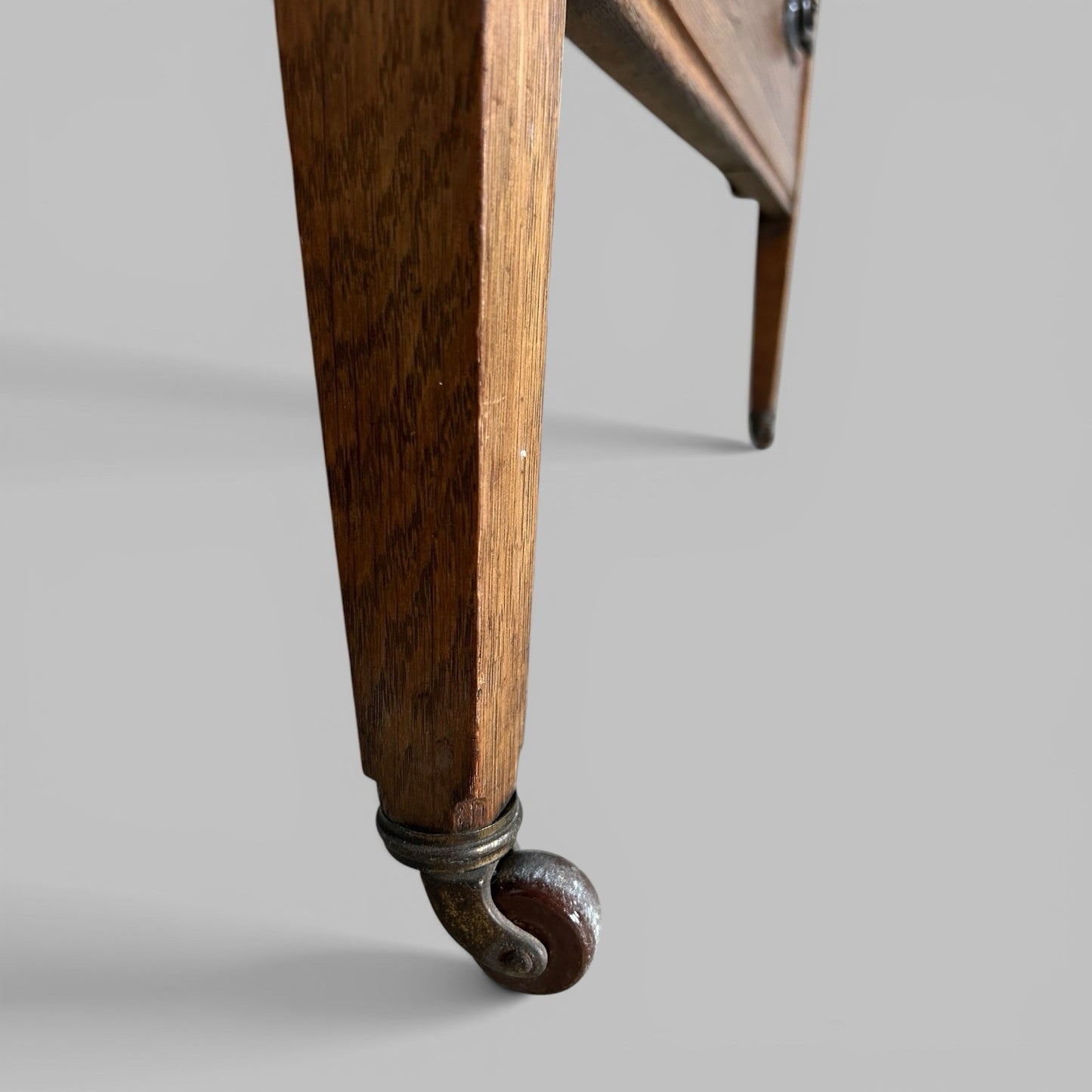 Edwardian Oak Dressing Table with Mirror – Original Brass Handles