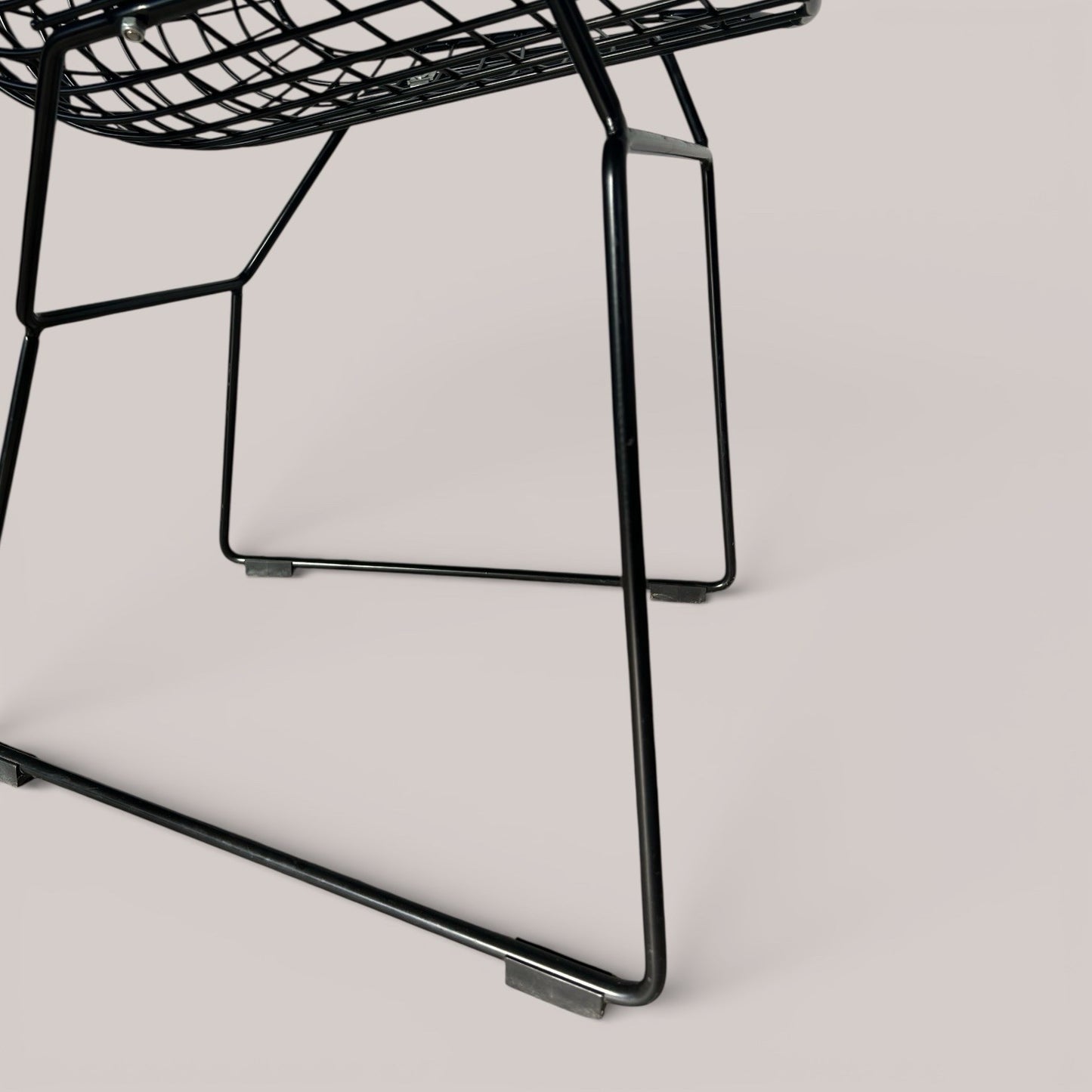Harry Bertoia style Wire Side Chair – Black