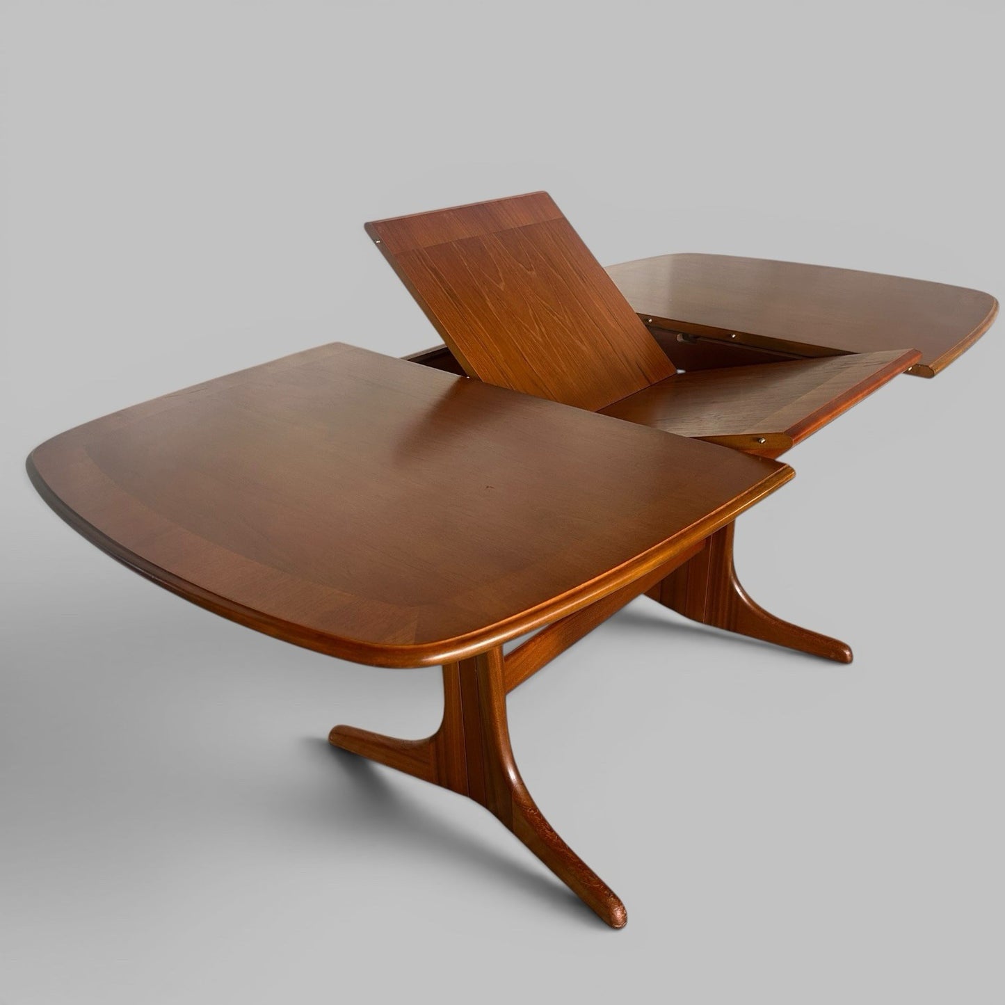 Mid Century Teak Extending Dining Table by McIntosh