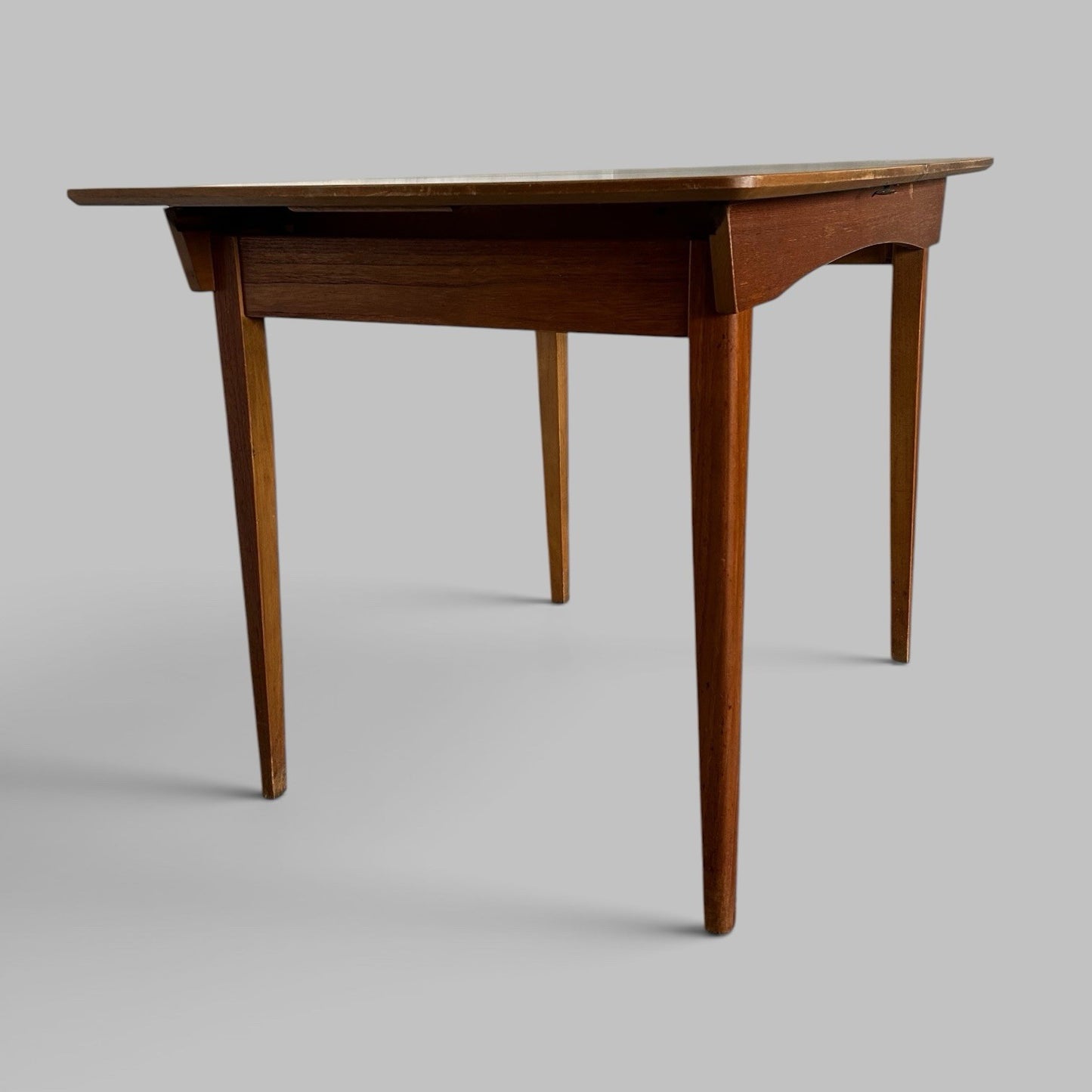 Mid Century Compact Extending Dining Table