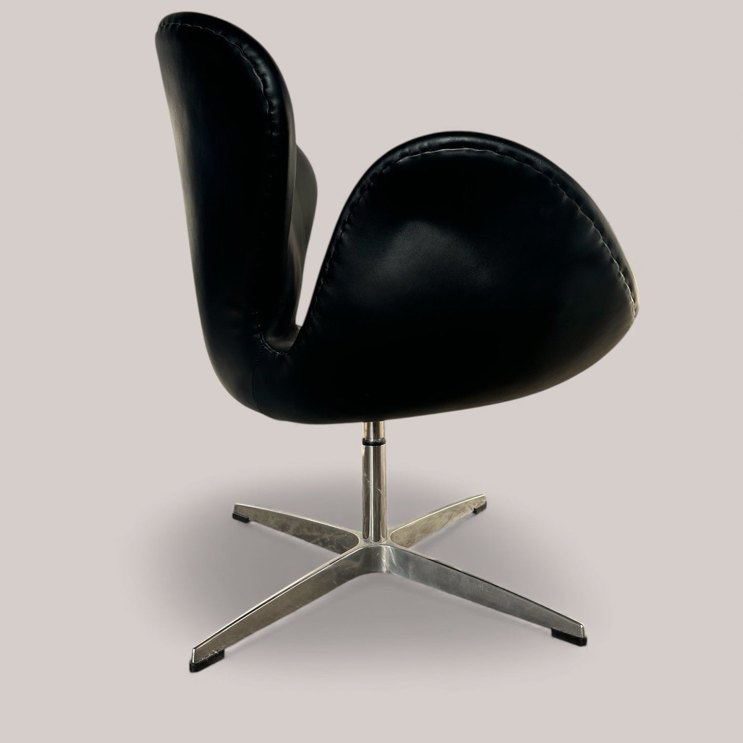 Swan Chair Style Swivel Lounge Chair – Black Upholstery