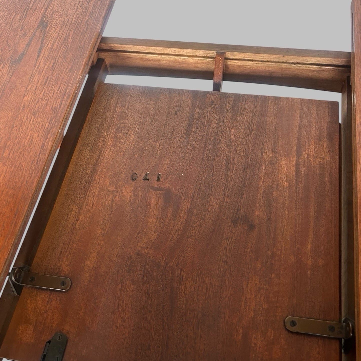 Vintage G Plan Teak Extending Dining Table – Removable Legs