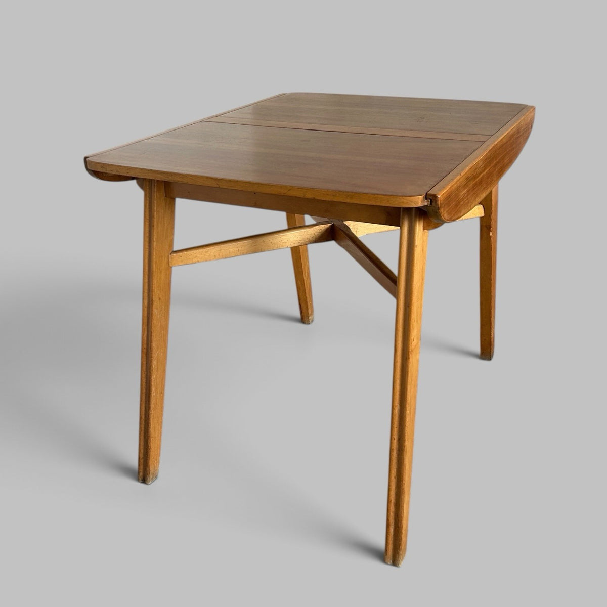 1950s Sputnik Style Compact Extending Dining Table with Butterfly Leaf