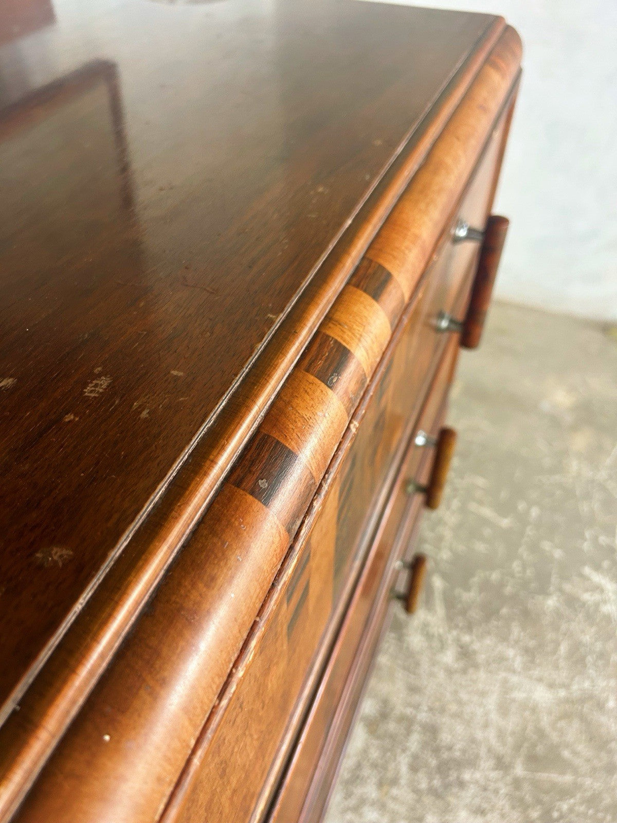1930s Art Deco Dresser with Mirror – Vintage Chest of Drawers.
