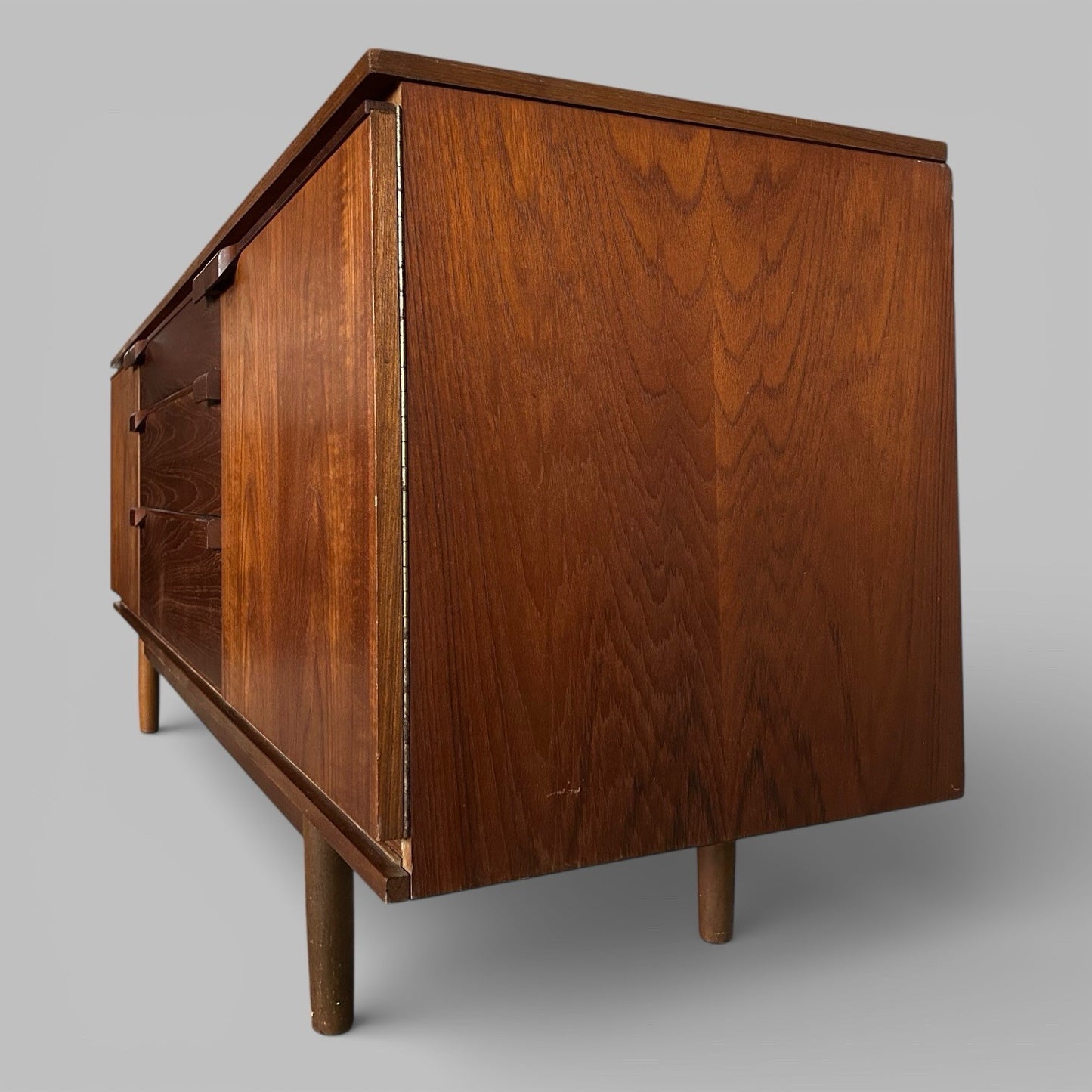 Vintage 1960s Austinsuite Teak Sideboard – Mid Century Modern Credenza