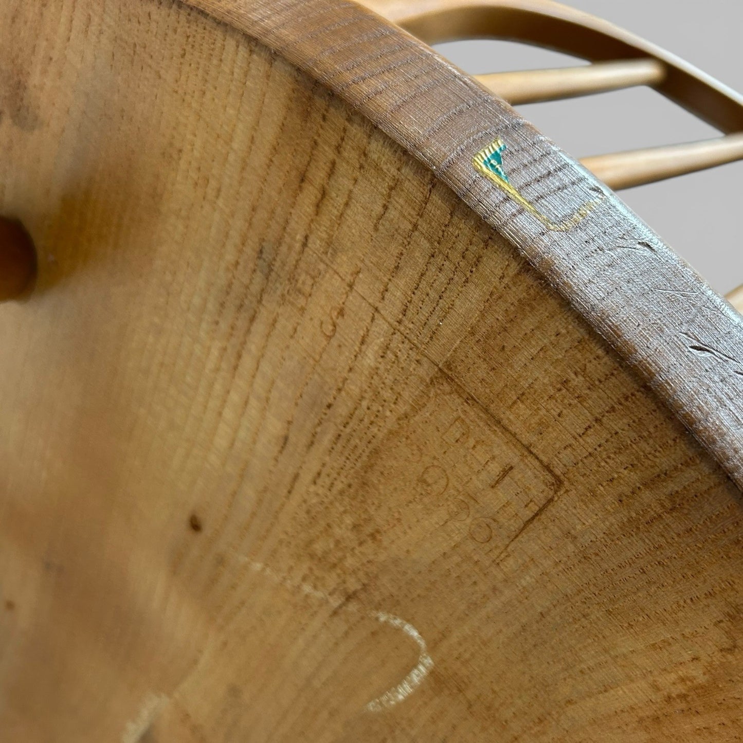 Ercol Windsor Blonde Dining Chair – Mid Century Elm Beech Chair