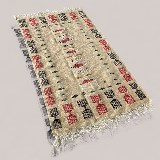 Vintage Moroccan Wool Kilim Rug – Mid-Century Tribal Design (210x112cm)