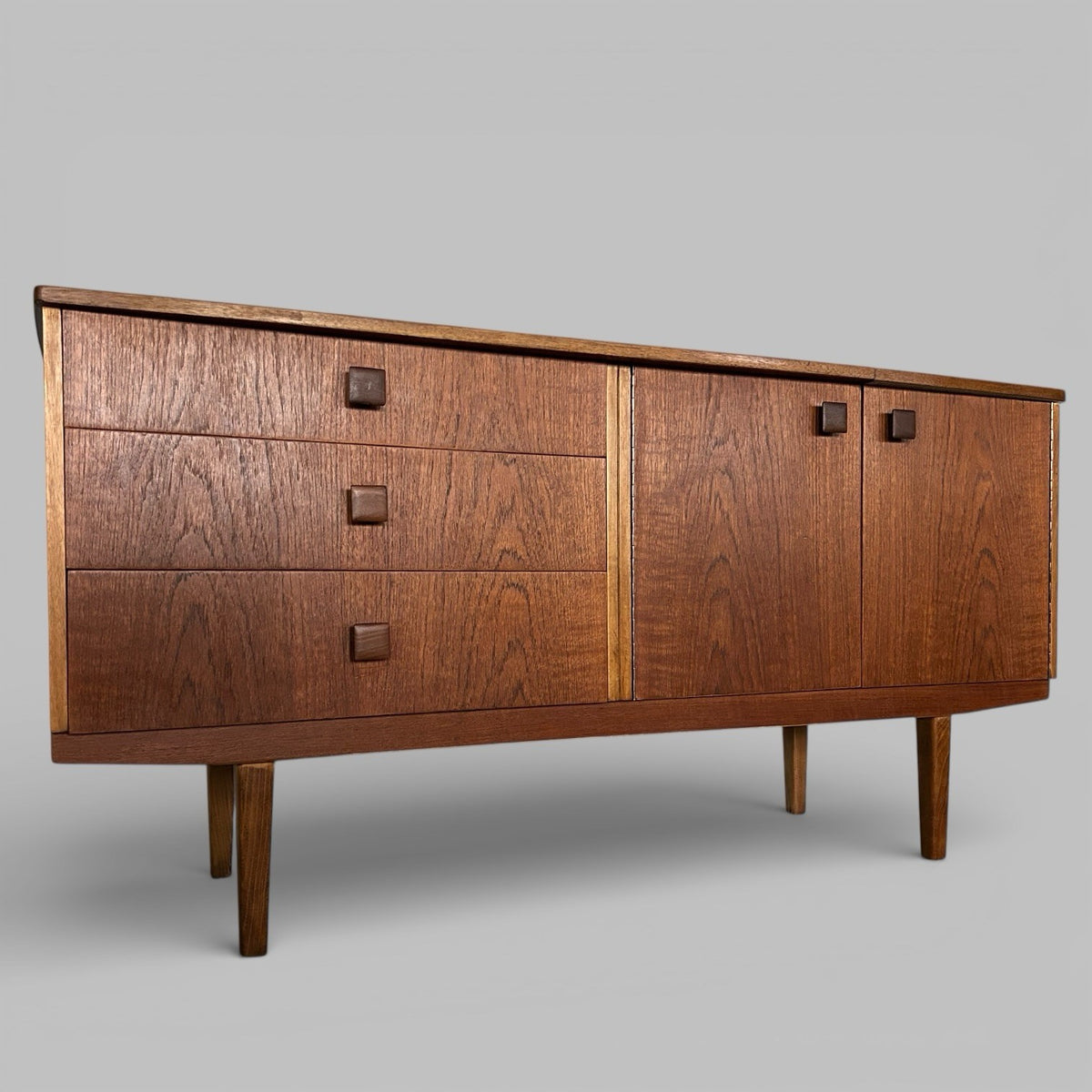 Mid Century Teak Sideboard with Drinks Cabinet – Flip Top Cocktail Bar