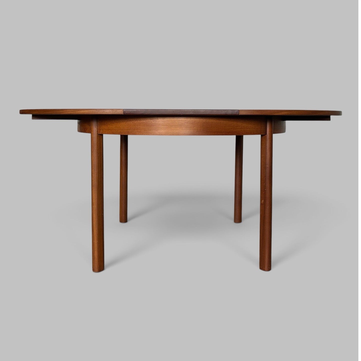 Mid Century White & Newton Round Extending Dining Table