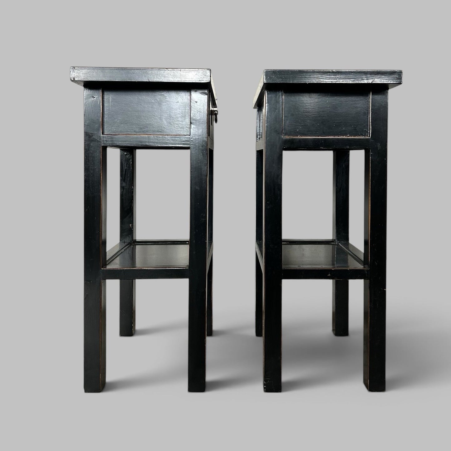 Pair of Black Lacquered Wood Bedside Tables with Drawers