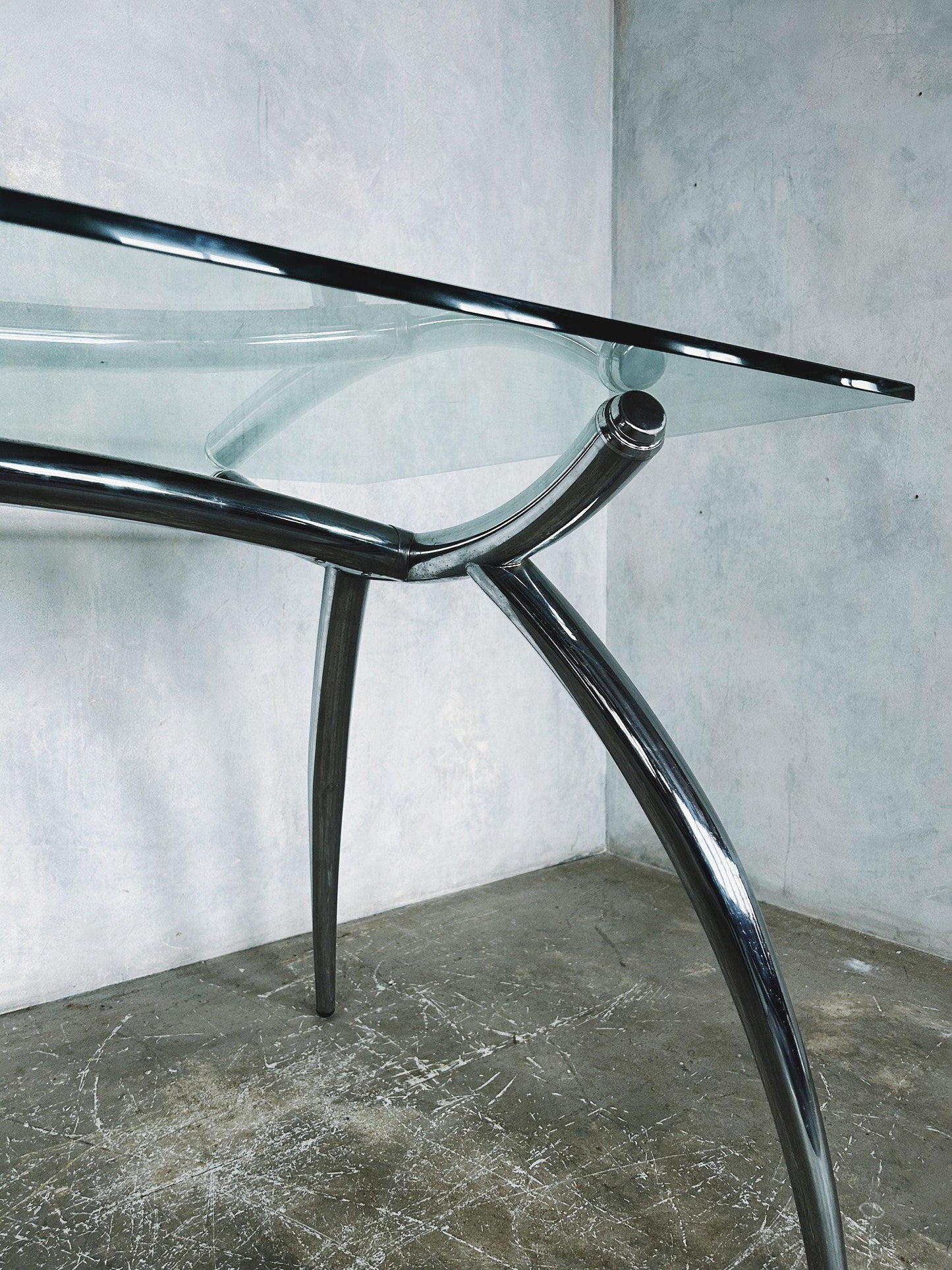 Italian glass and chrome dining table by Calligaris