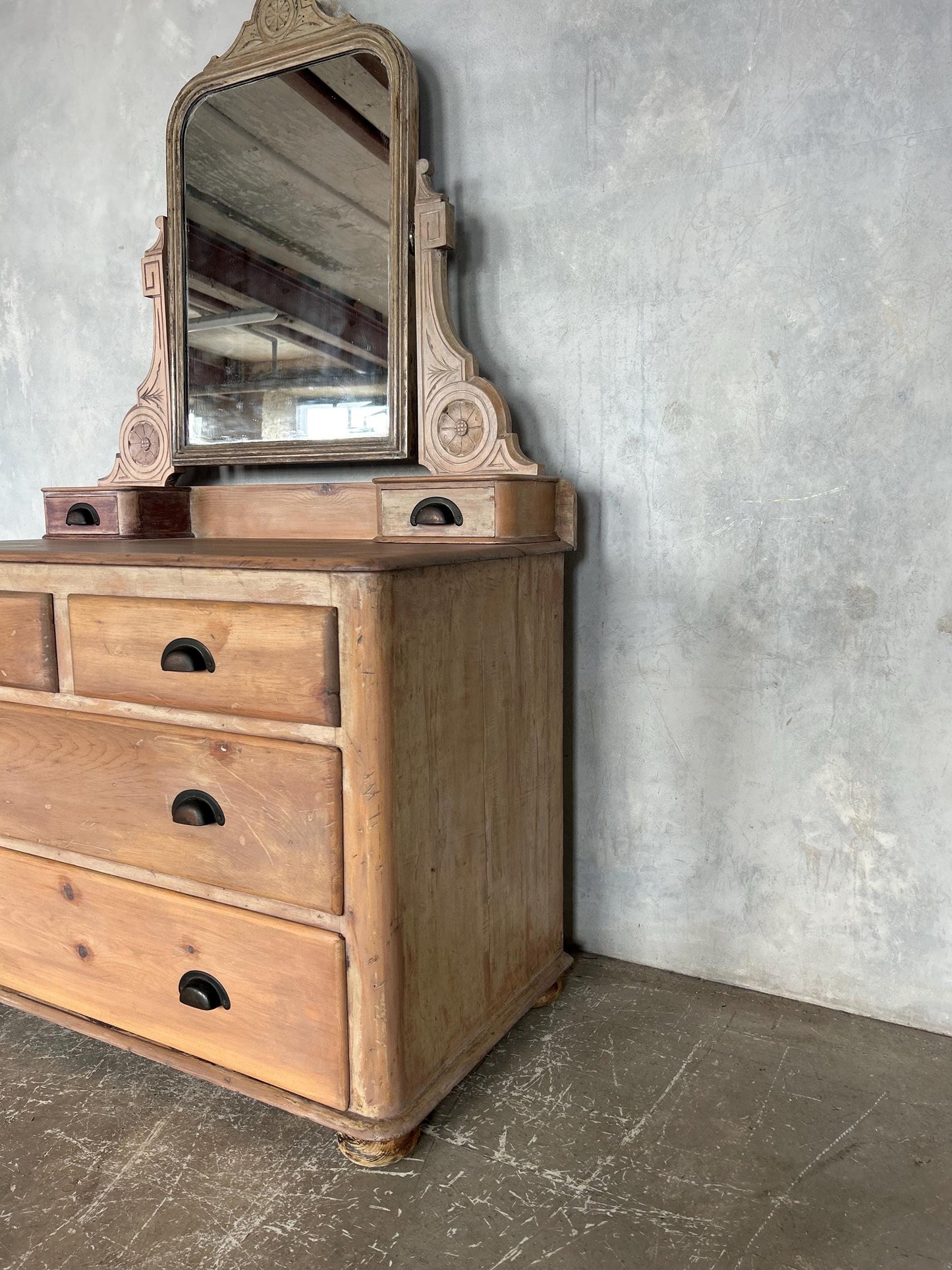 Rustic French style stripped distressed chest of drawers / dressing table